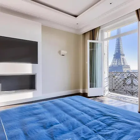 Apartment 3br Eiffel View Paris